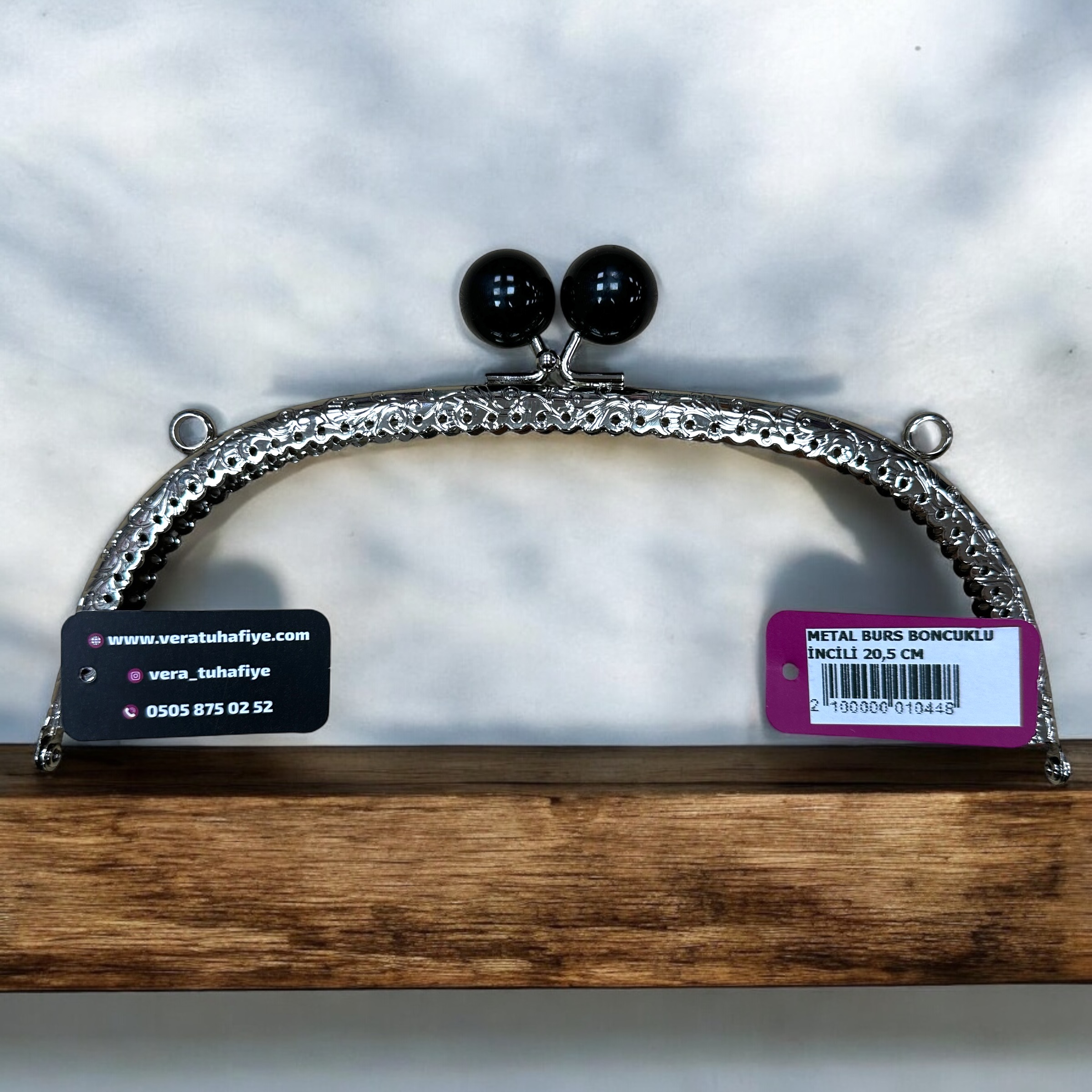 20.5 CM DİKMELİ BONCUKLU